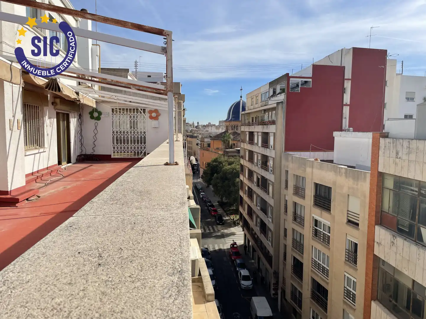 Vista exterior de Àtic en venda en Valencia amb Aire condicionat, Calefacció i Parquet