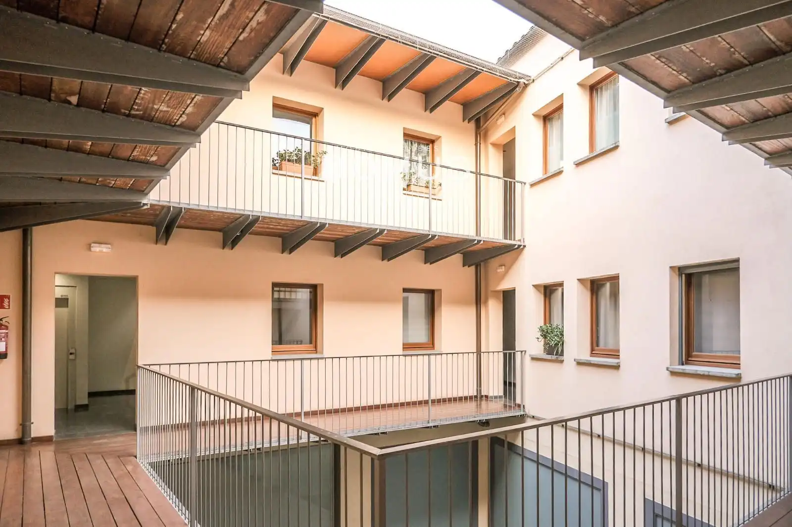 Exterior view of Flat for sale in Besalú  with Air Conditioner and Heating