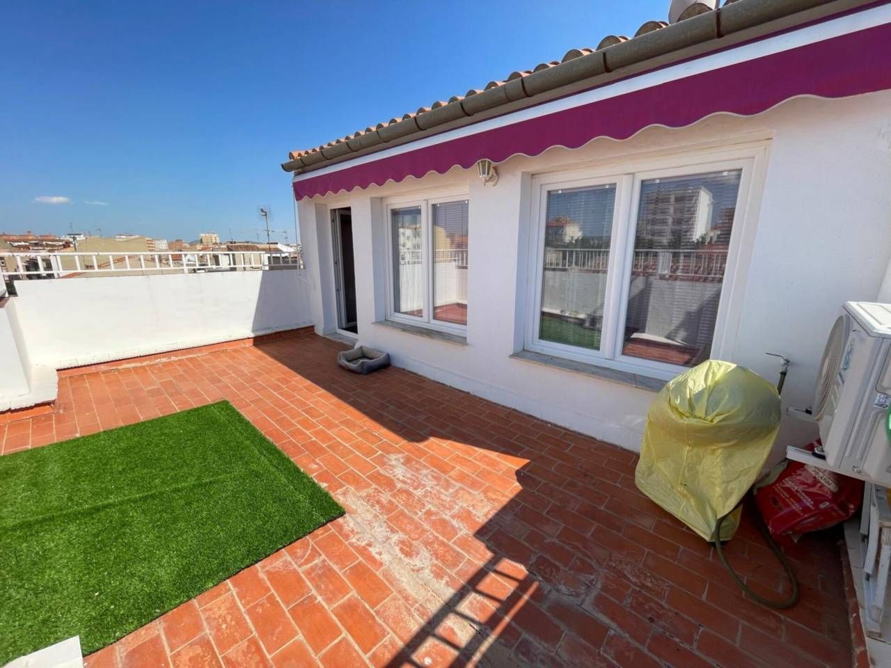 Terrassa de Àtic en venda en Almansa amb Aire condicionat