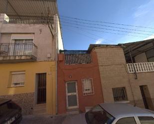 Exterior view of Single-family semi-detached for sale in Sabadell