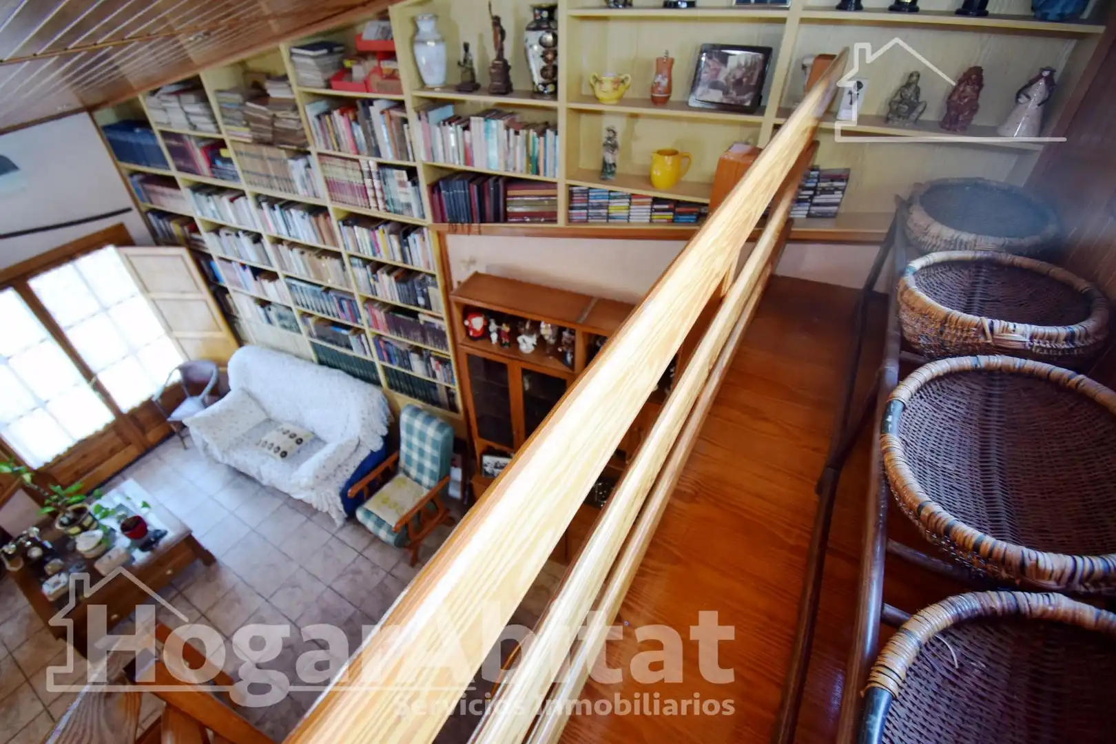 Sala d'estar de Casa o xalet en venda en Vila-real amb Aire condicionat, Jardí privat i Terrassa