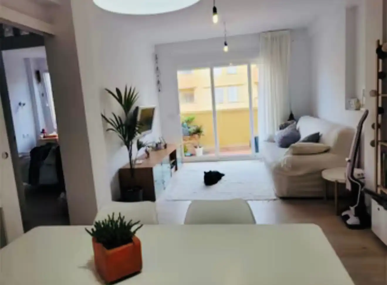 Apartamento con terraza en venta en Montañar - El Arenal
