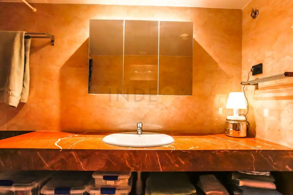 Baño de Ático en venta en Sitges con Aire acondicionado, Calefacción y Piscina comunitaria