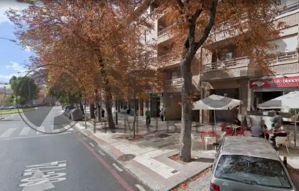 Aparcament en venda a Obispo Quesada 24