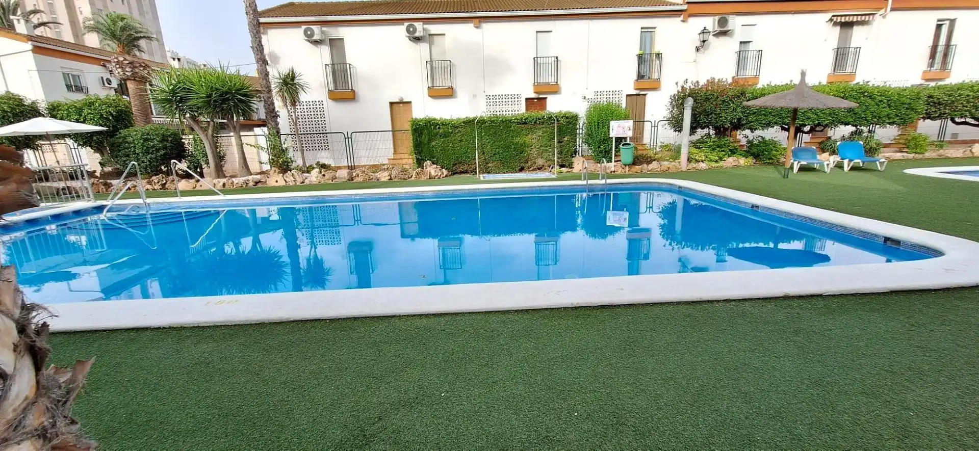 Bungalow mit Pool zum Verkauf in Rincón de Loix
