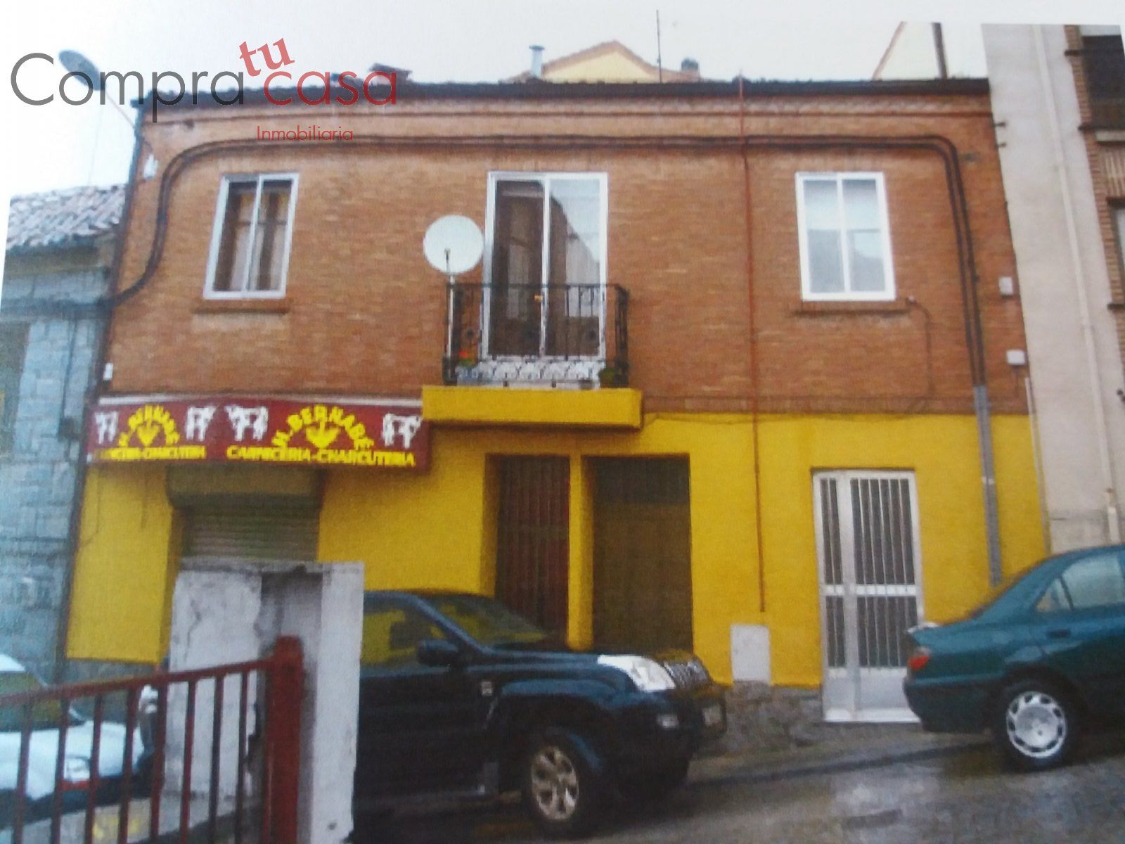 Exterior view of Building for sale in Segovia Capital
