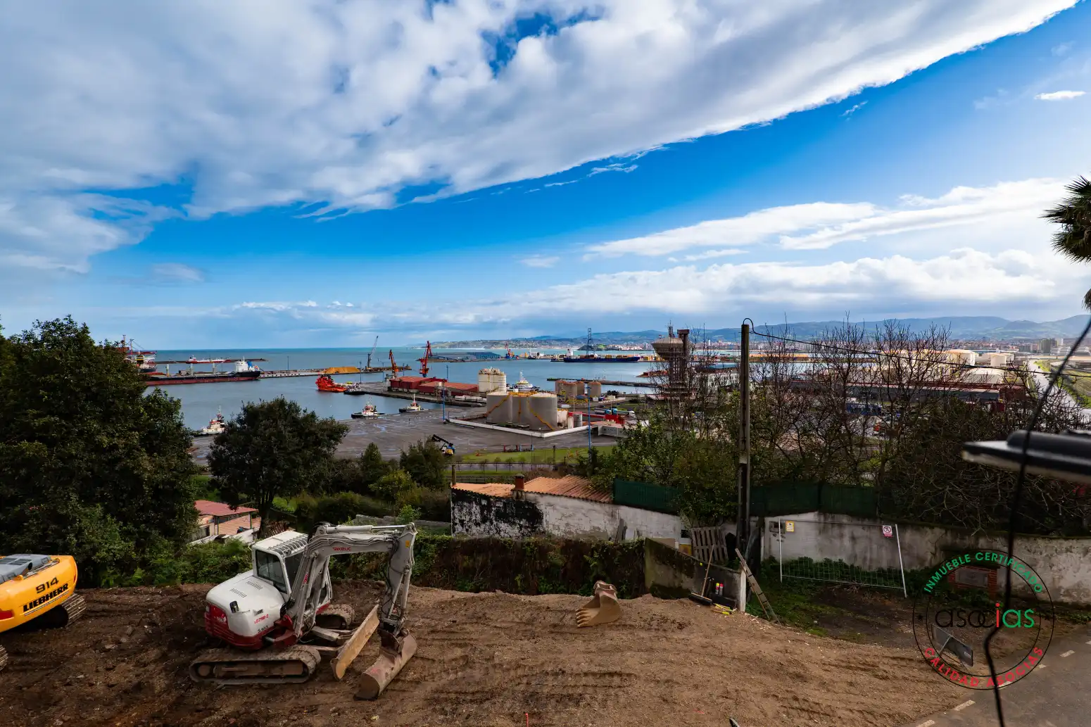 Vista exterior de Casa adosada en venta en Gijón  con Calefacción, Terraza y Trastero