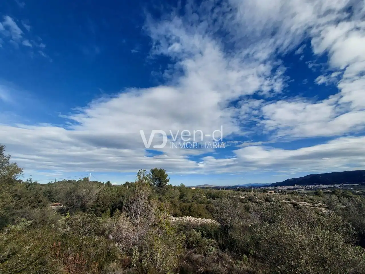 Terreno en venta en Enguera