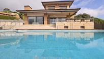 Swimming pool of House or chalet for sale in Sant Vicenç de Montalt  with Air Conditioner and Terrace