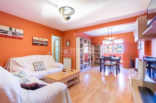 Piso en Venta en C. Lucano en Canillejas