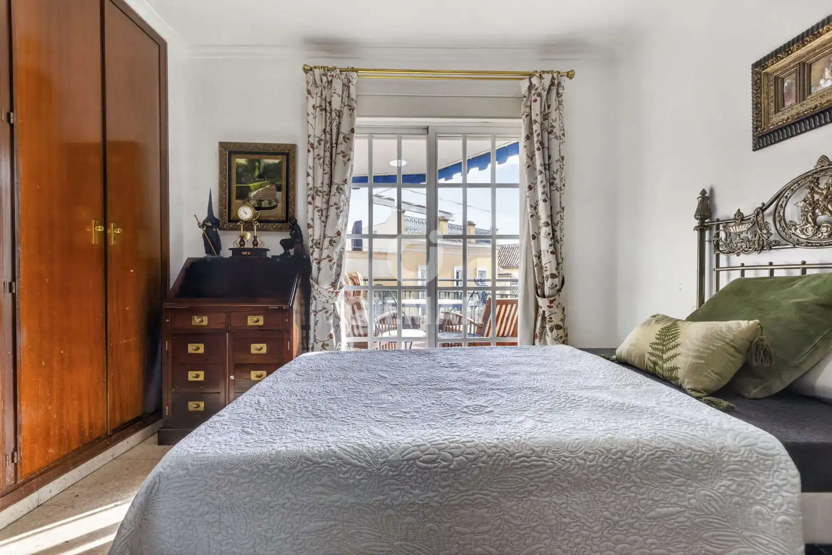 Habitación de Piso en venta en Sevilla con Calefacción y Balcón