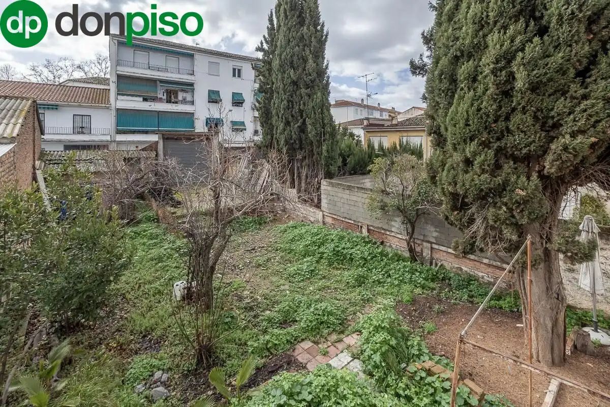 Detached homes for sale in Granada  with Private garden and Terrace