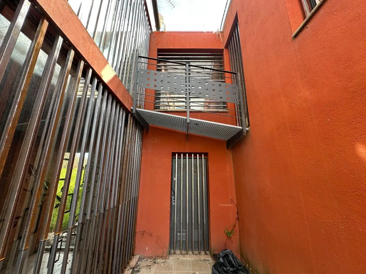 Vista exterior de Casa o chalet en venta en Lliçà d'Amunt con Aire acondicionado, Jardín privado y Terraza