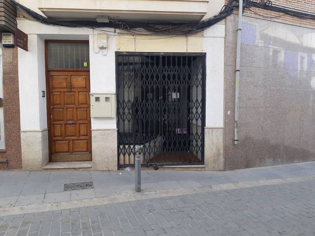 Local comercial en Alquiler en Bernardo Balbuena en Valdepeñas