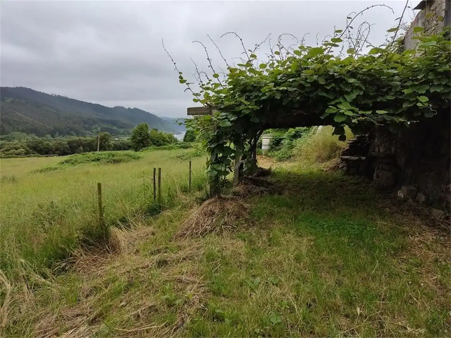 Casa o chalet de alquiler en Xove con Jardín privado, Trastero y Amueblado