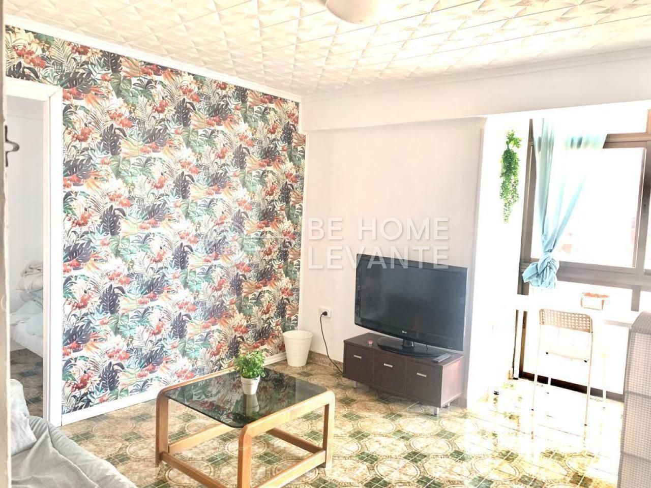 Sala d'estar de Pis de lloguer en Alicante / Alacant amb Aire condicionat, Calefacció i Moblat