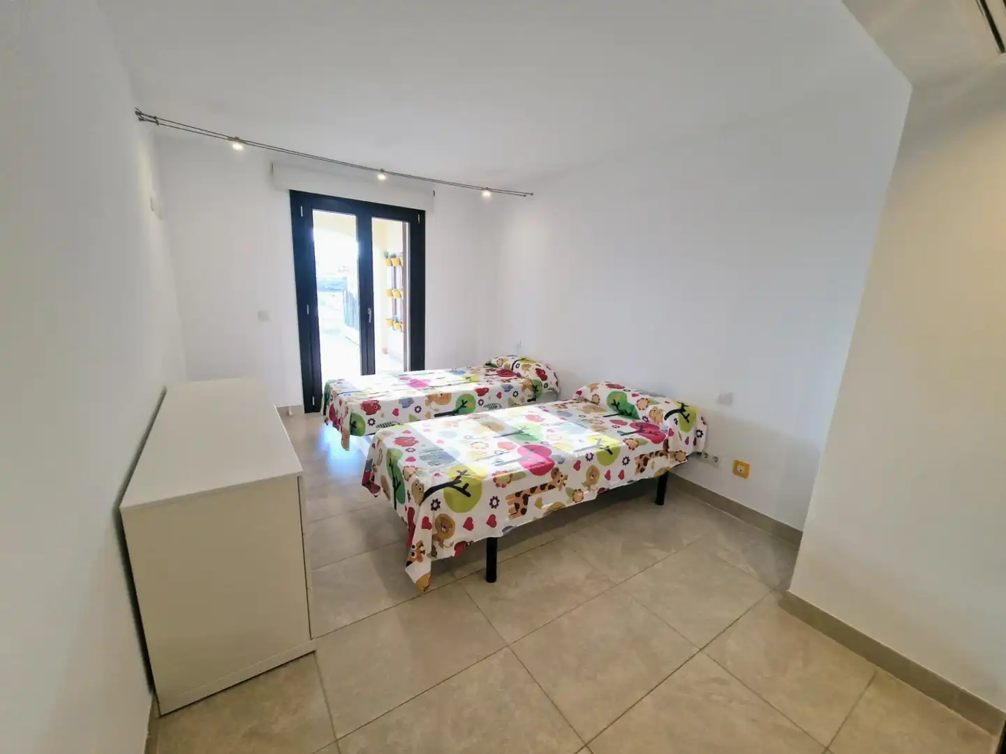 Habitación de Piso de alquiler en Capdepera con Aire acondicionado, Calefacción y Terraza