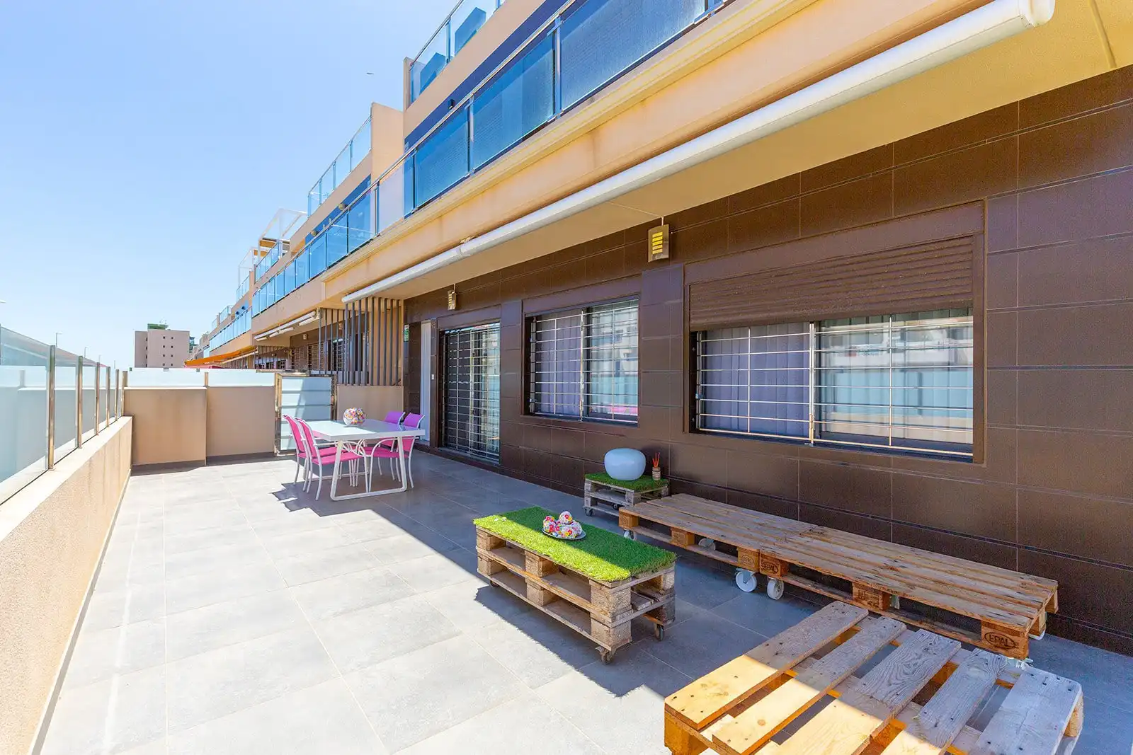 Terraza de Apartamento en venta en Pilar de la Horadada con Amueblado