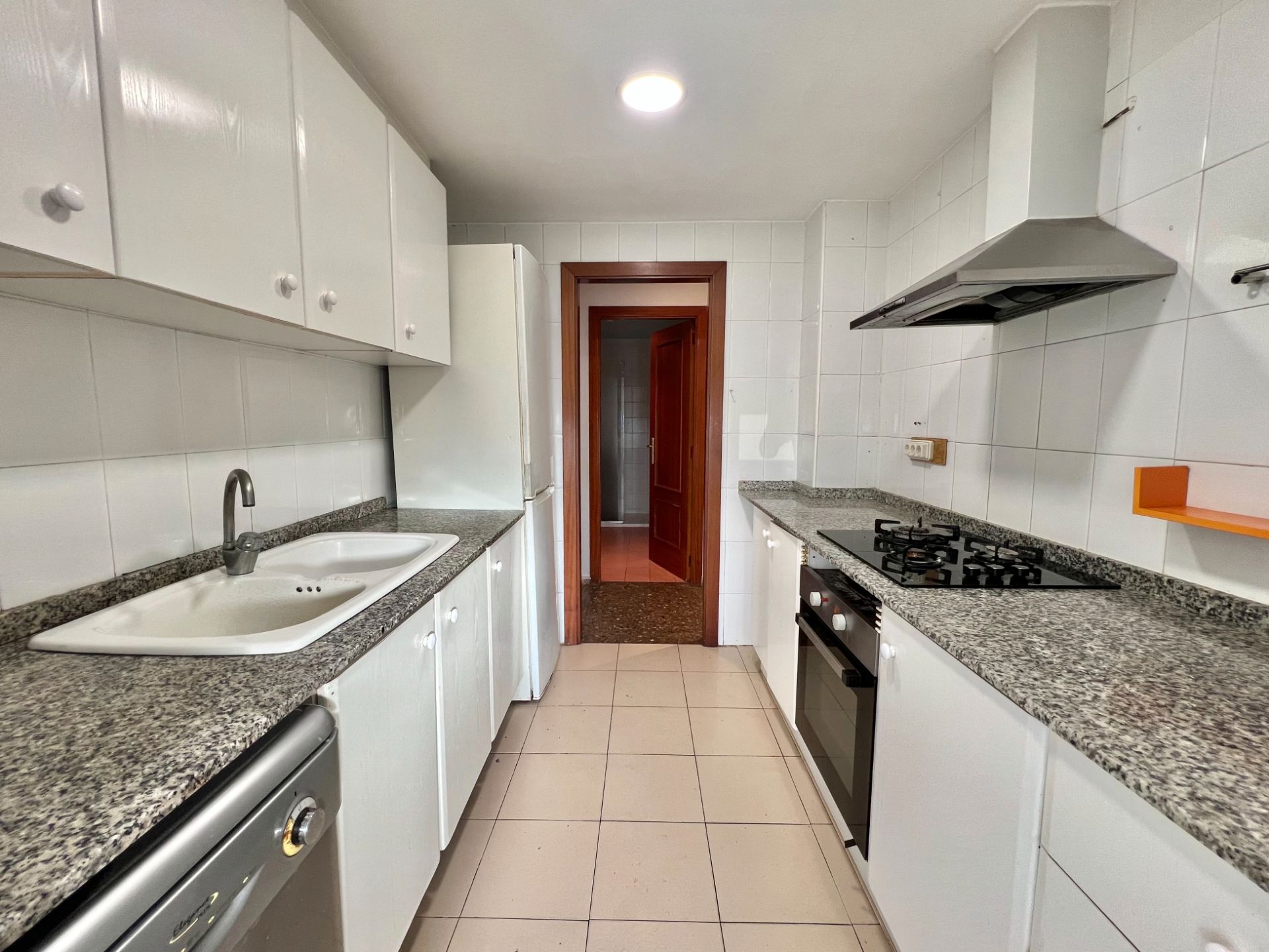 Kitchen of Flat for sale in  Valencia Capital  with Air Conditioner and Balcony