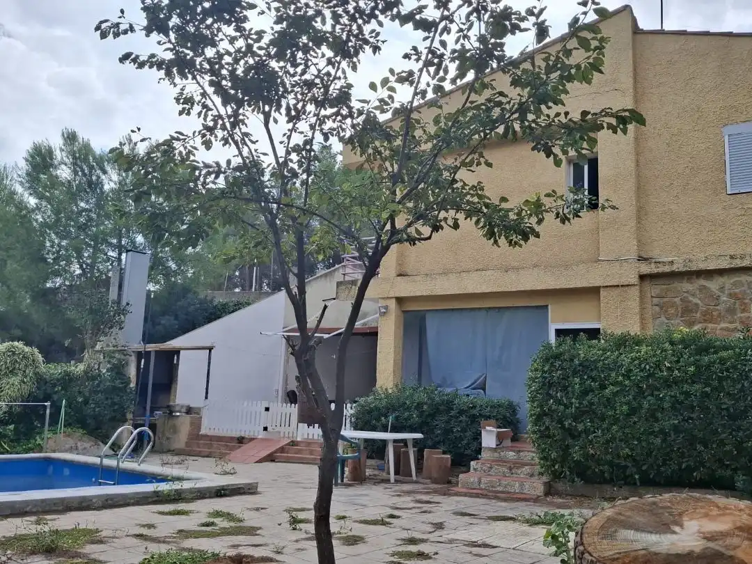 Jardí de Casa o xalet en venda en Náquera amb Aire condicionat, Terrassa i Piscina