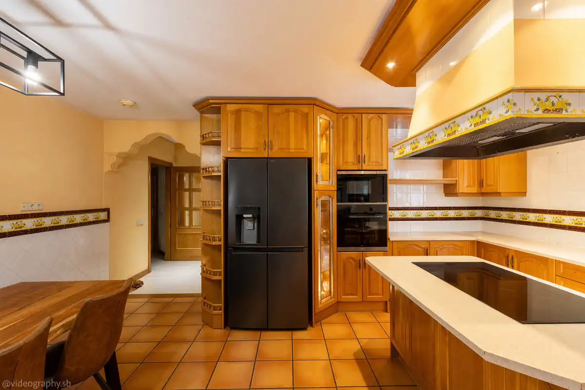 Cocina de Casa o chalet en venta en Móstoles con Aire acondicionado, Calefacción y Jardín privado