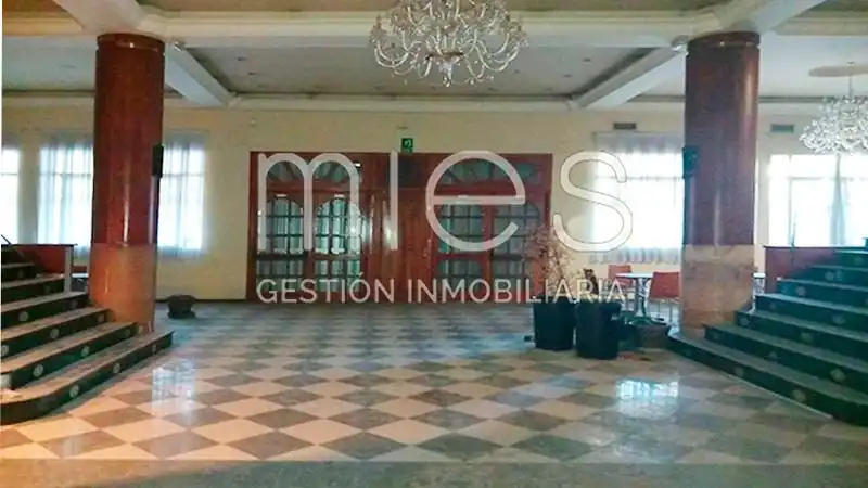 Edificio en venta en Benetússer