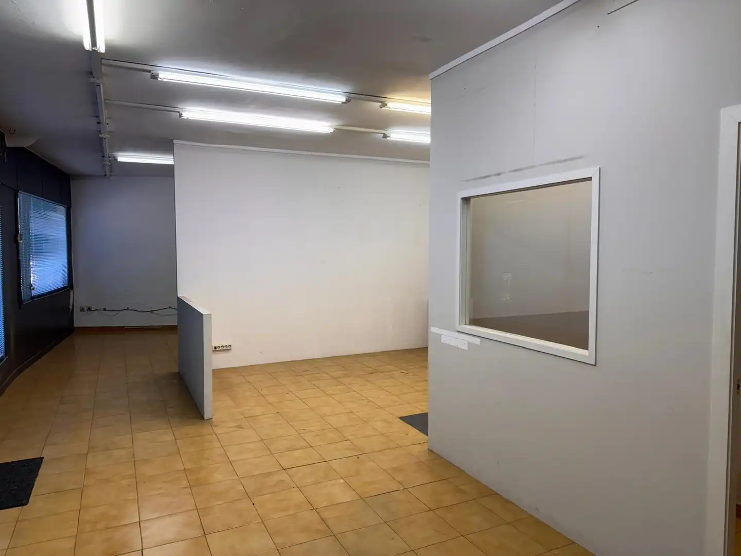 Business premises to rent in Olot, imagen 4