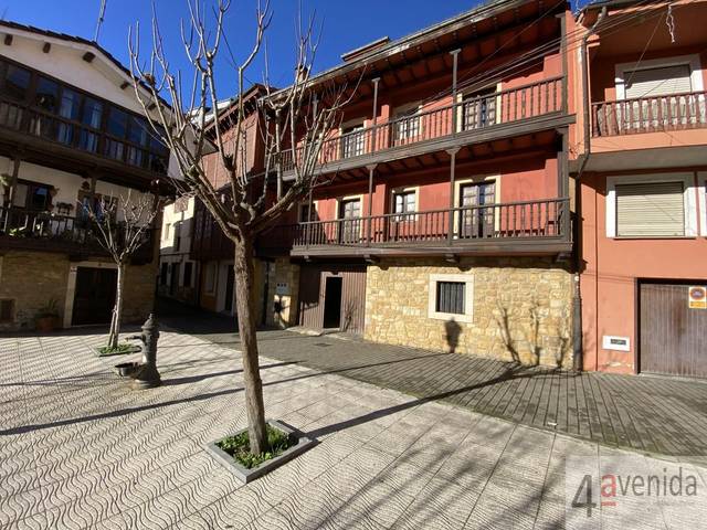 Casa-chalet en Venta en Las Huertas en Nava