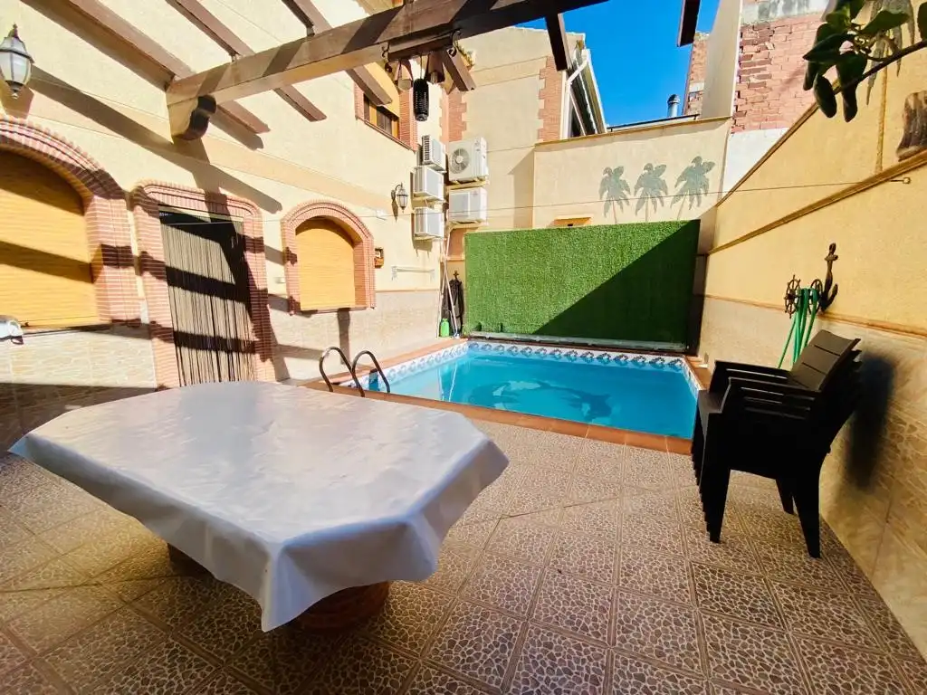 Casa amb terrassa en venda a Huétor Tájar