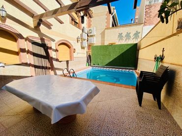 Casa con balcone in vendita a Huétor Tájar