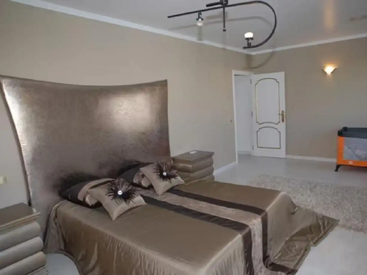 Detached house with pool to rent in Cap Blanc 10, imagen 14