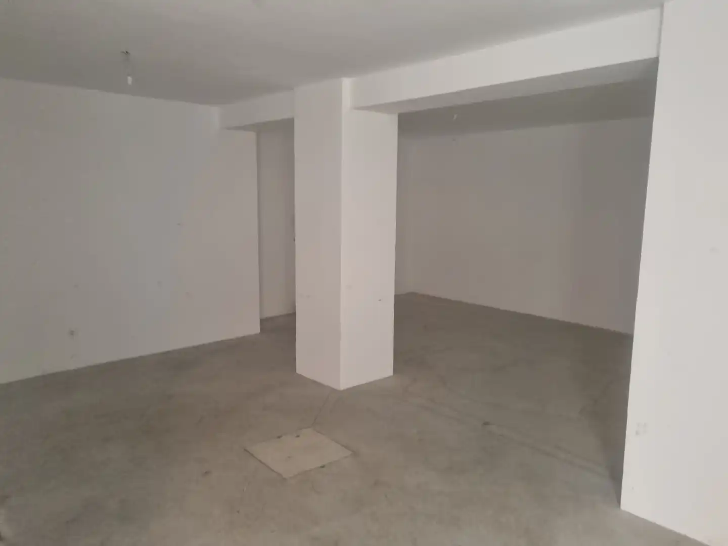 Local comercial en venta en Calle Segovia 24, imagen 4
