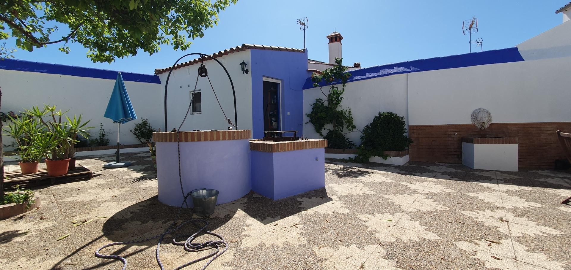 Exterior view of Single-family semi-detached for sale in Alanís  with Air Conditioner, Heating and Terrace