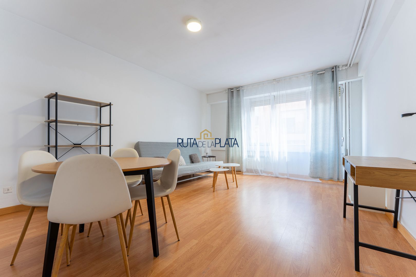 Exterior view of Flat to rent in Zamora Capital   with Heating, Parquet flooring and Furnished