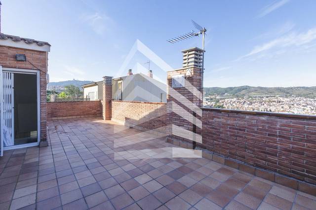 Casa-chalet en Venta en Carrer de Maurici Vilomara en La Font d'en Fargues
