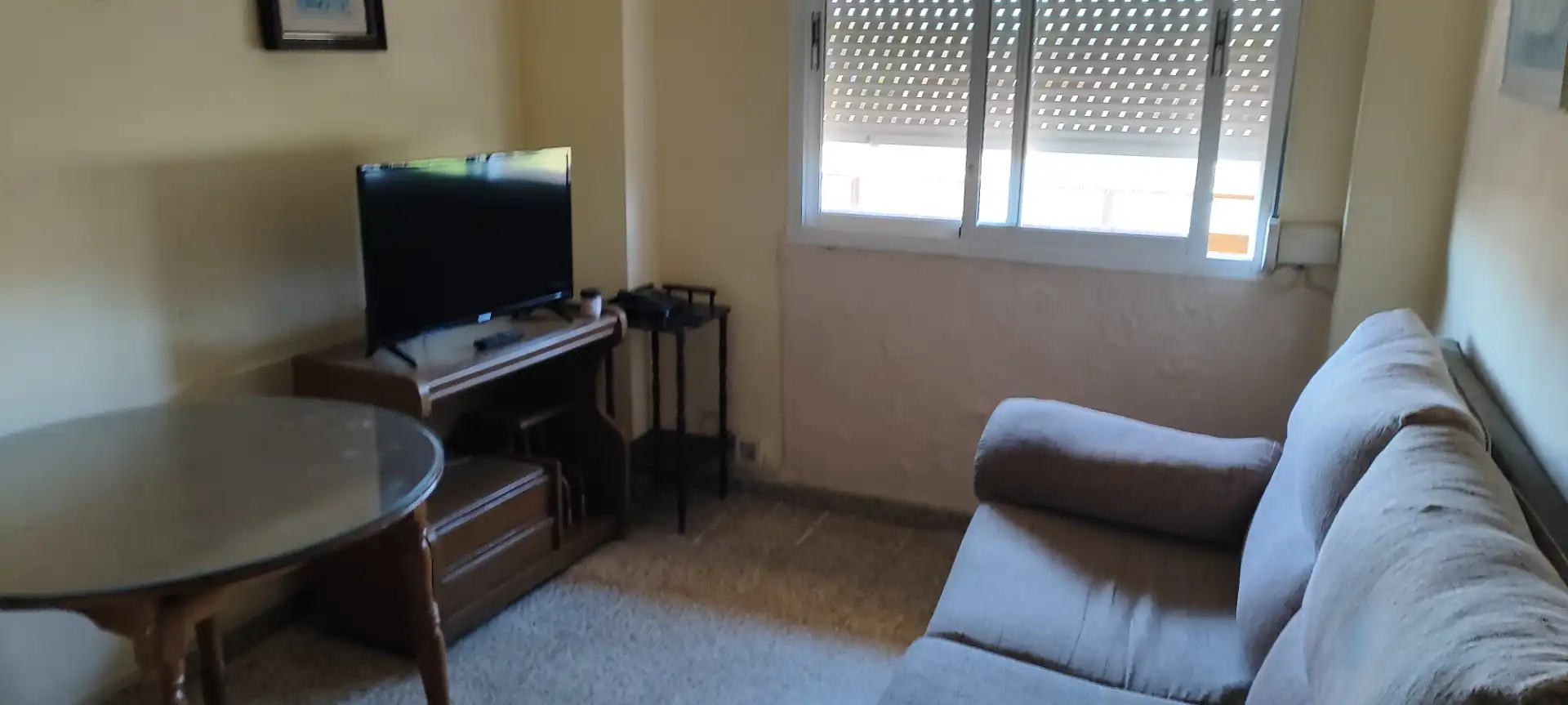Living room of Flat for sale in Algeciras  with Heating, Terrace and Furnished