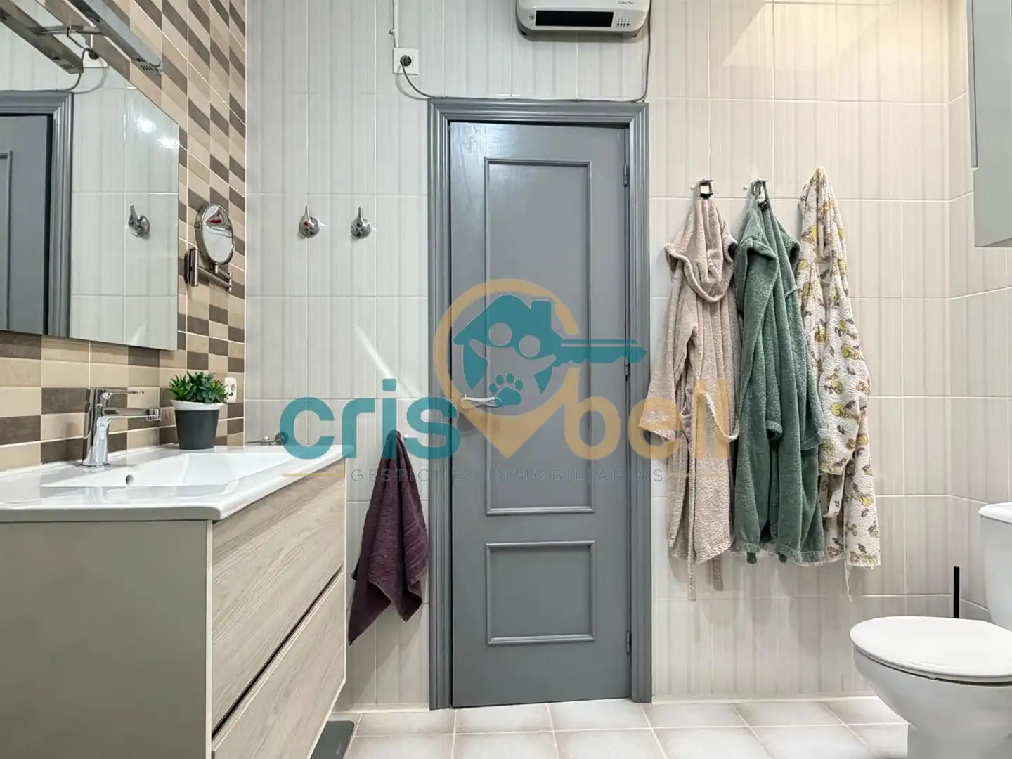 Bathroom of Flat for sale in Pedanías Centro