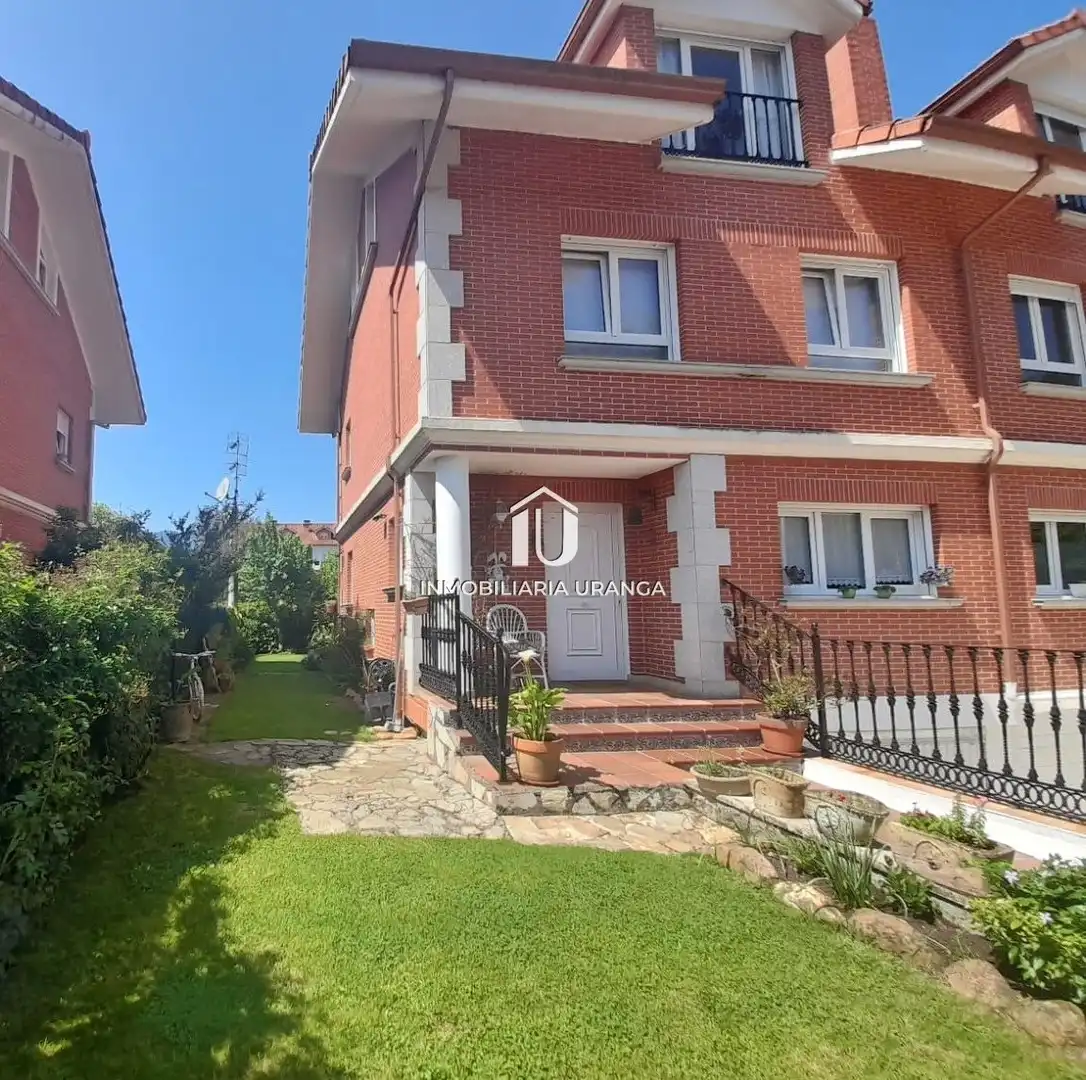 Vista exterior de Casa o chalet en venta en Guriezo con Calefacción, Terraza y Trastero