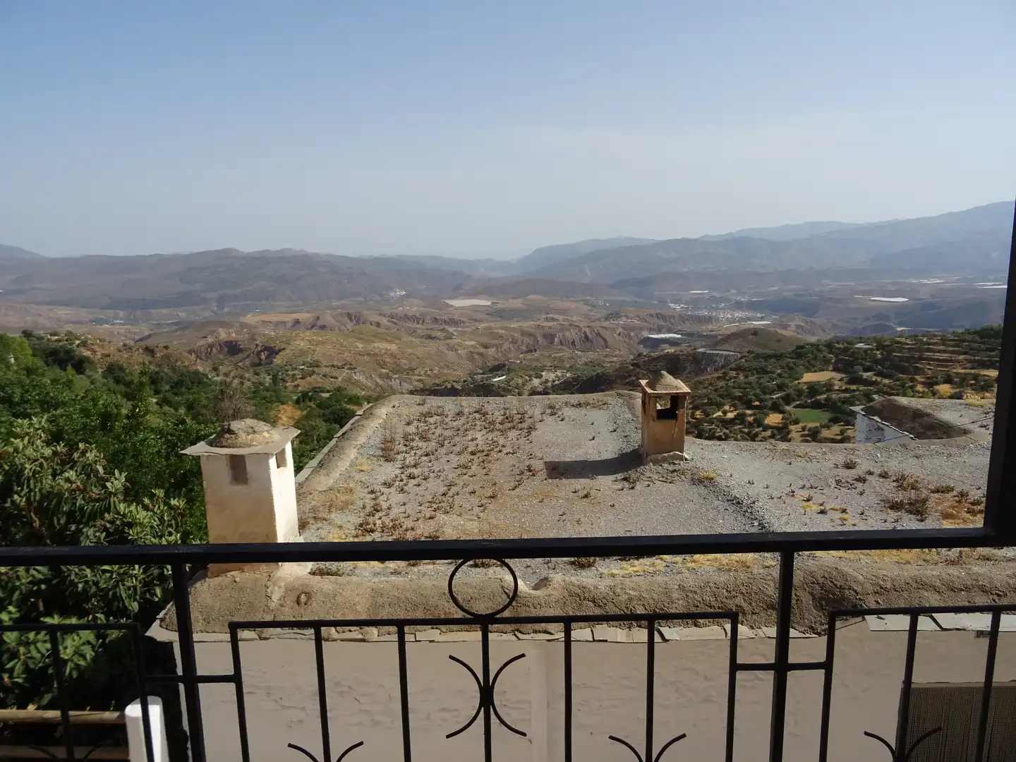 Außenansicht von Einfamilien-Reihenhaus zum Verkauf in Nevada mit Terrasse, Möbliert und Balkon