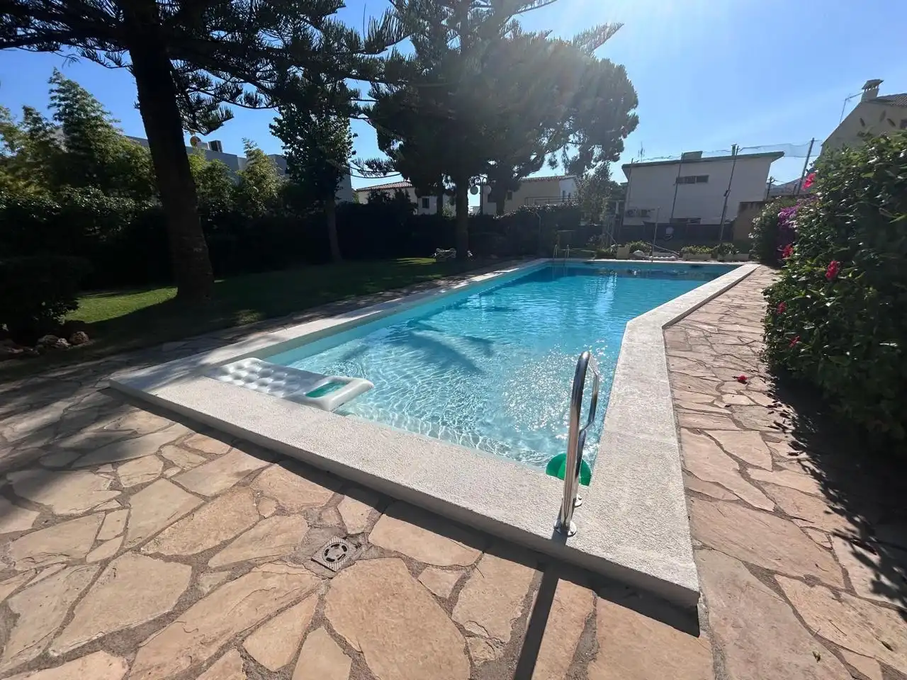 Swimming pool of Attic for sale in Castelldefels  with Air Conditioner, Heating and Terrace