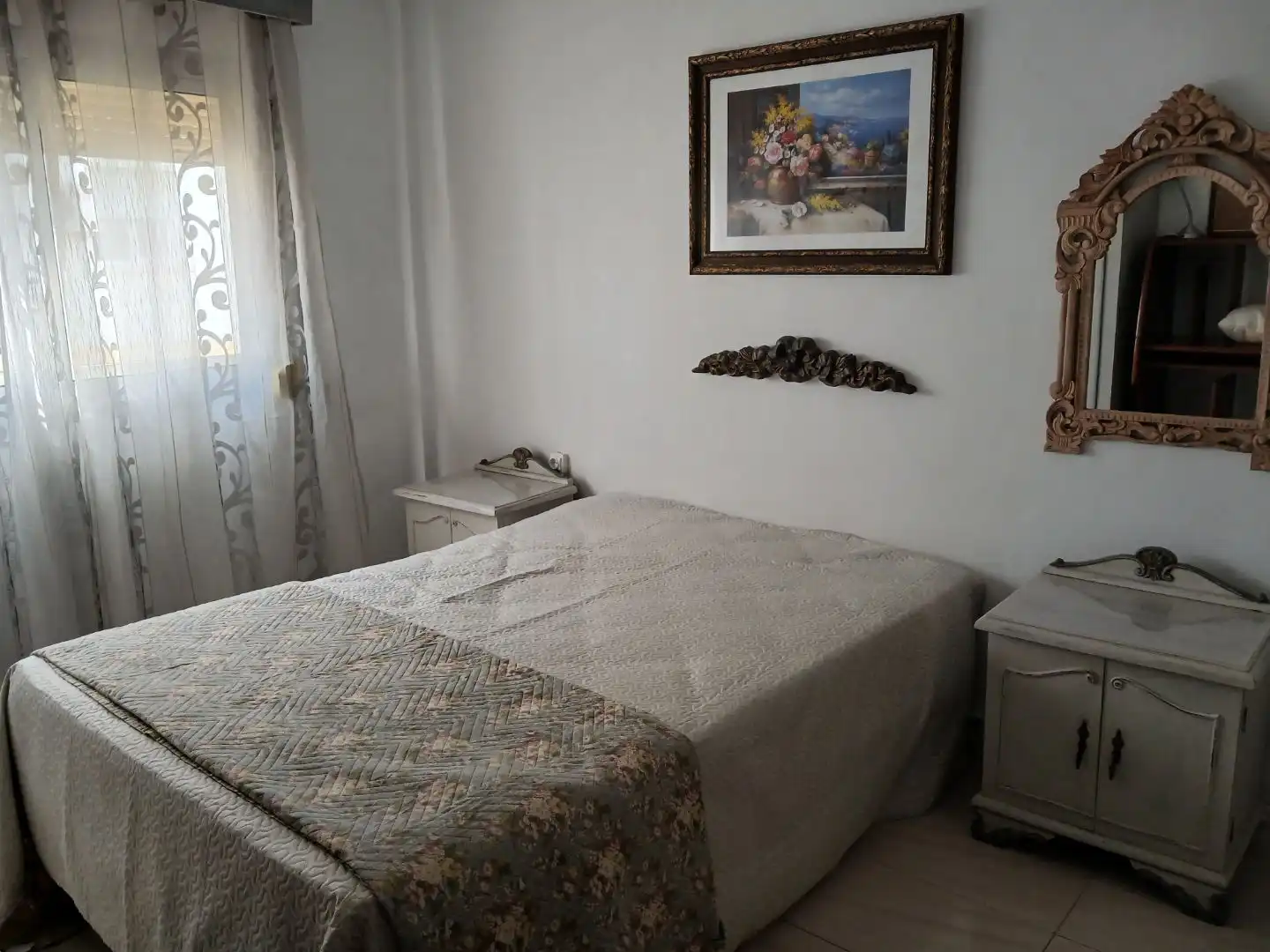 Bedroom of Flat for rent in Ronda  with Air Conditioner and Balcony