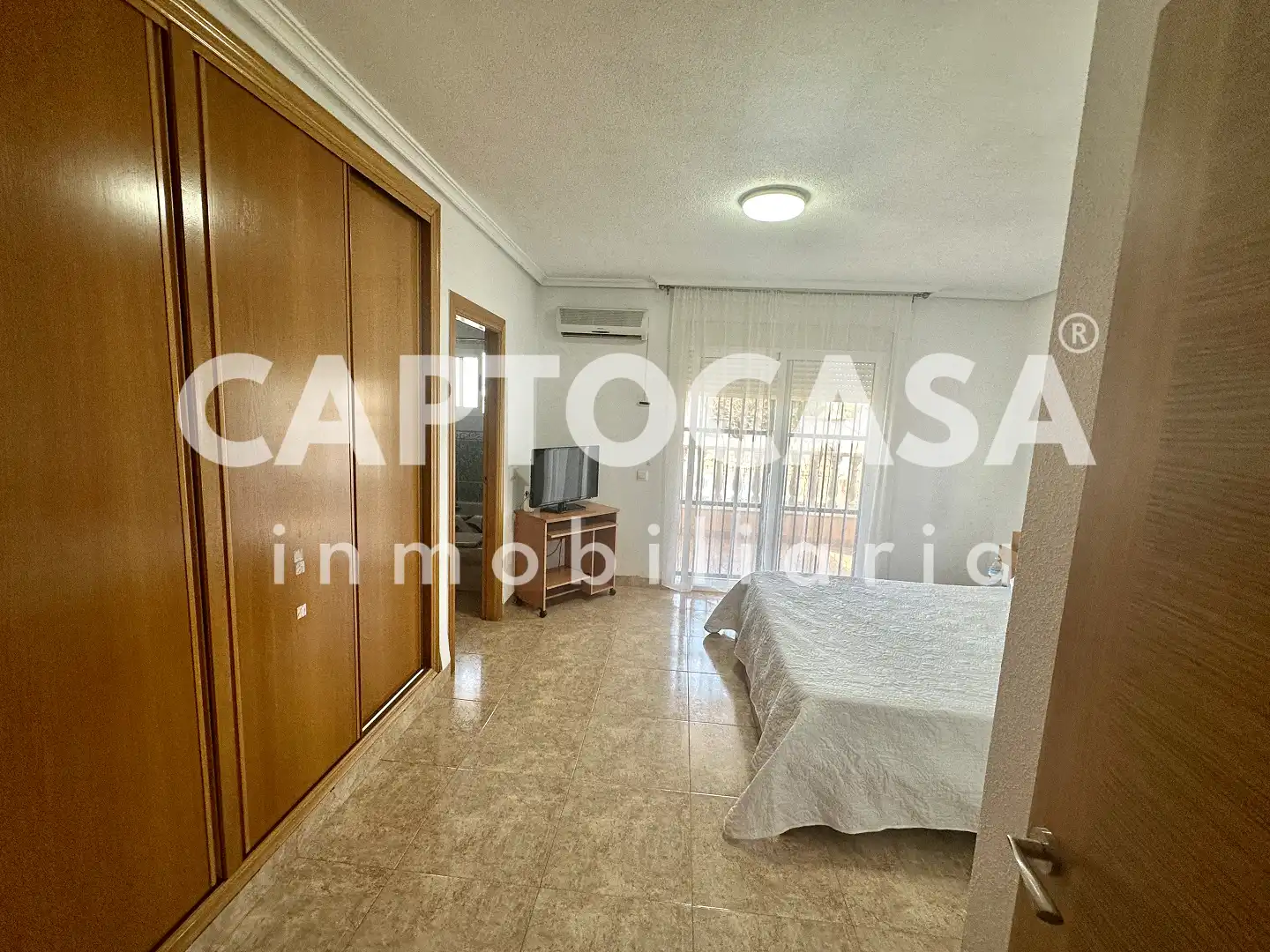 Dormitori de Casa adosada en venda en Cartagena amb Aire condicionat, Terrassa i Traster