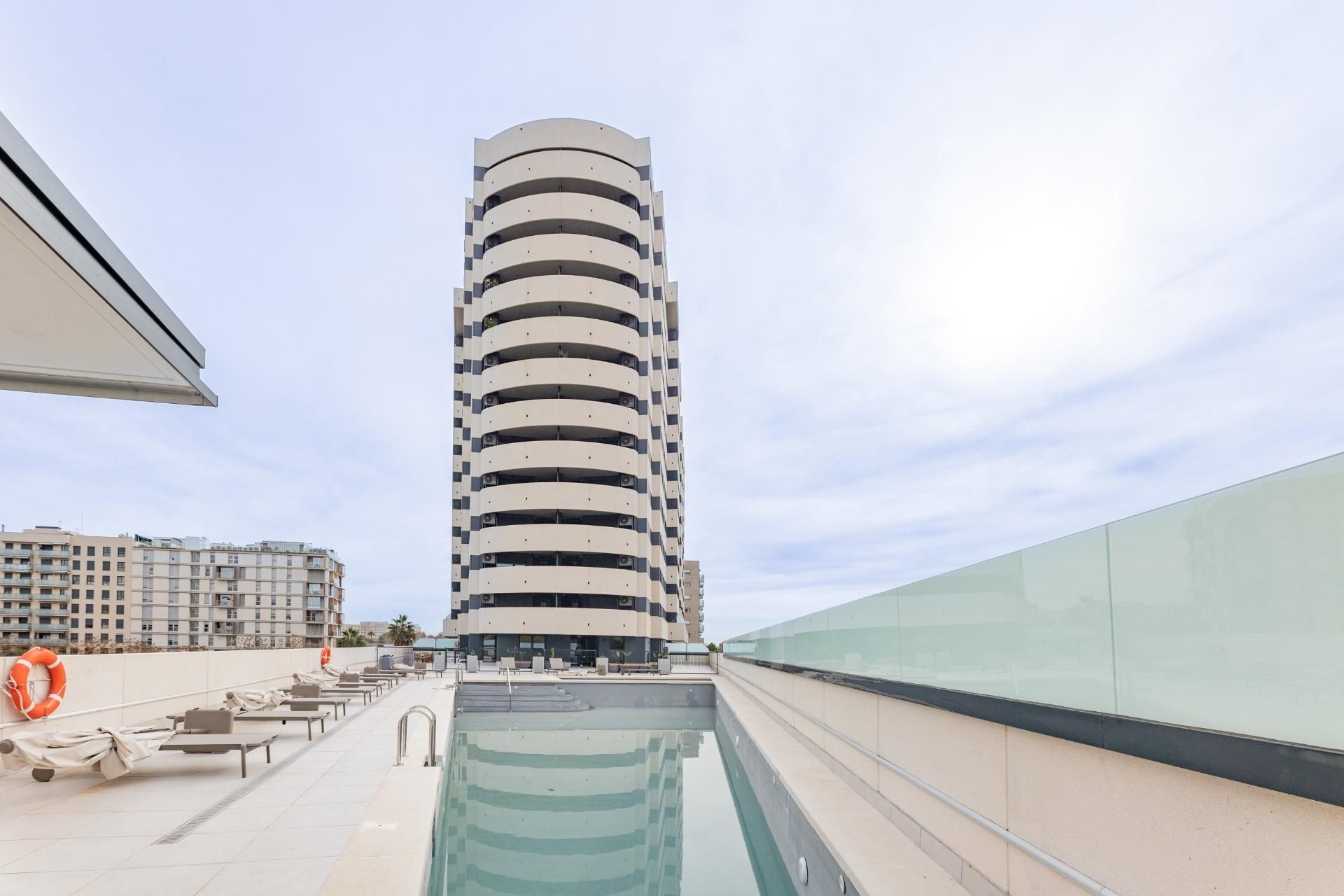 Piscina de Pis en venda en  Valencia Capital amb Aire condicionat, Jardí privat i Terrassa