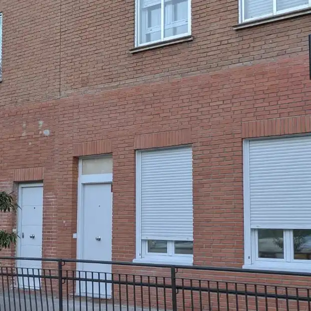Außenansicht von Wohnung zum Verkauf in Madrid mit Klimaanlage