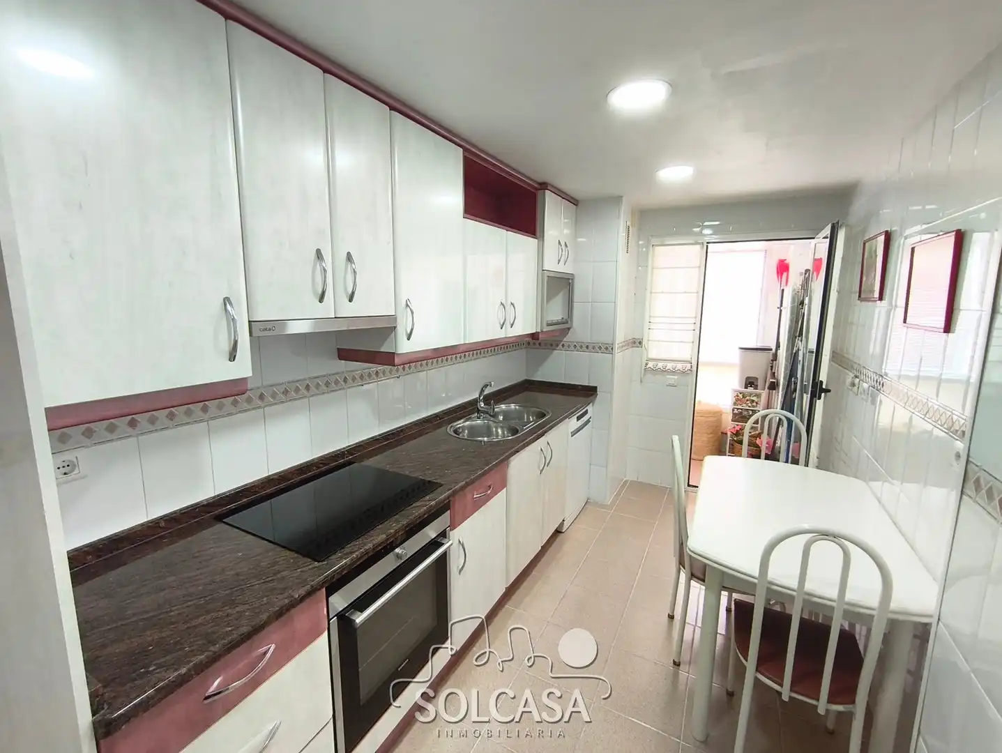Cuina de Pis en venda en Valladolid amb Calefacció, Parquet i Traster