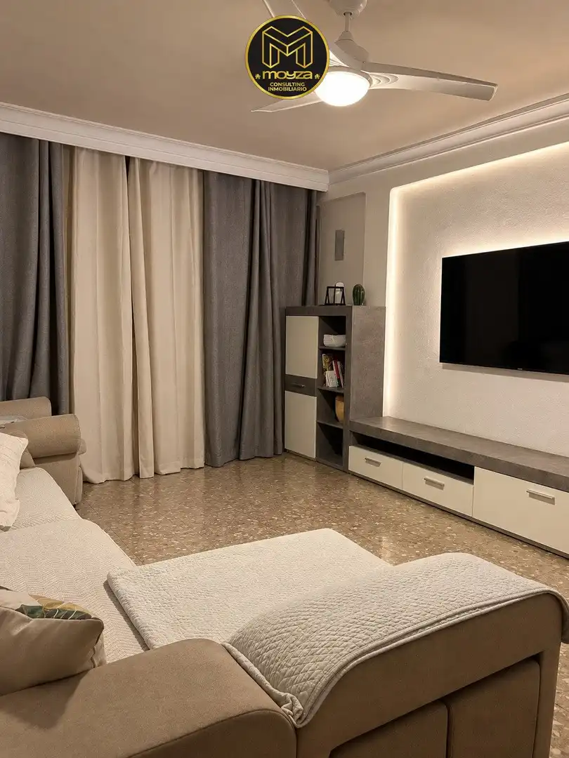 Piso con ascensor en venta en San Ildefonso - Catedral, imagen 4