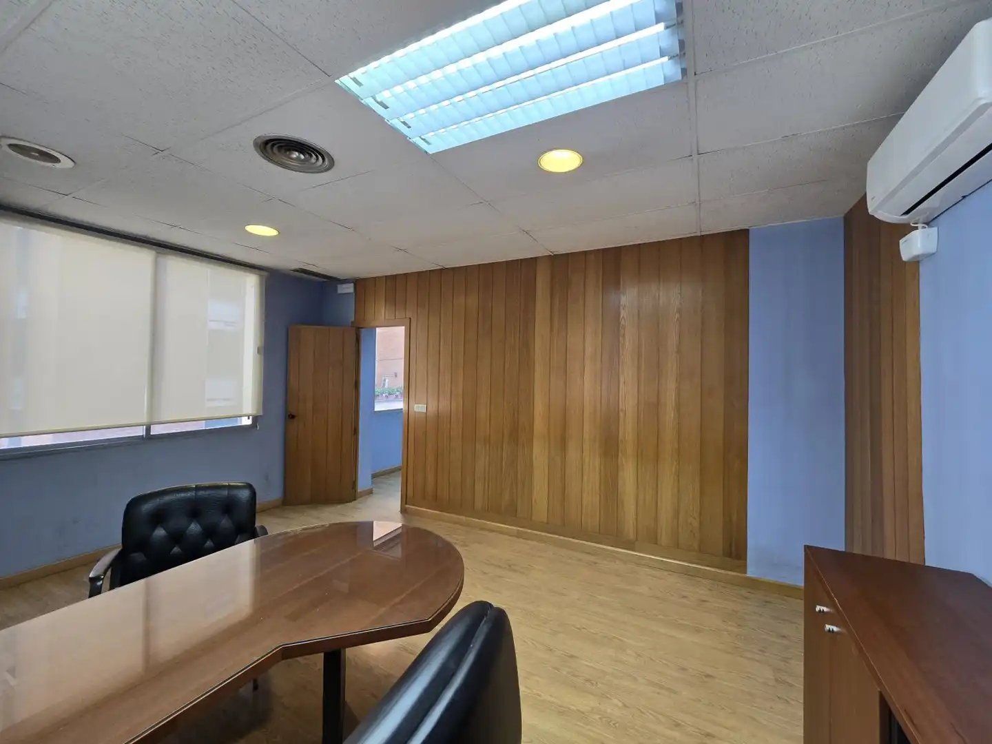 Büro zur Miete in Málaga mit Klimaanlage und Heizung