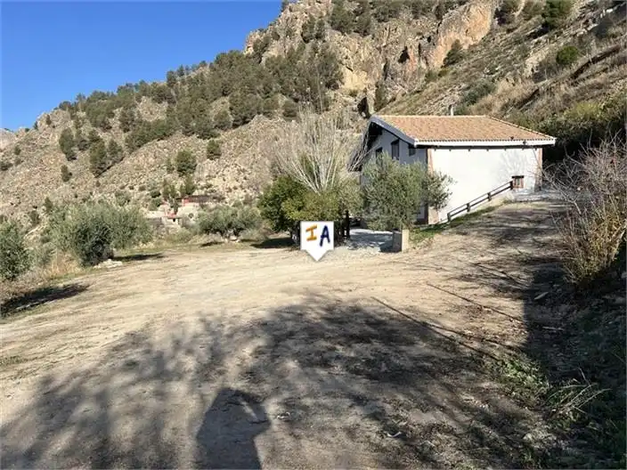 Finca rústica en venda a Moclín