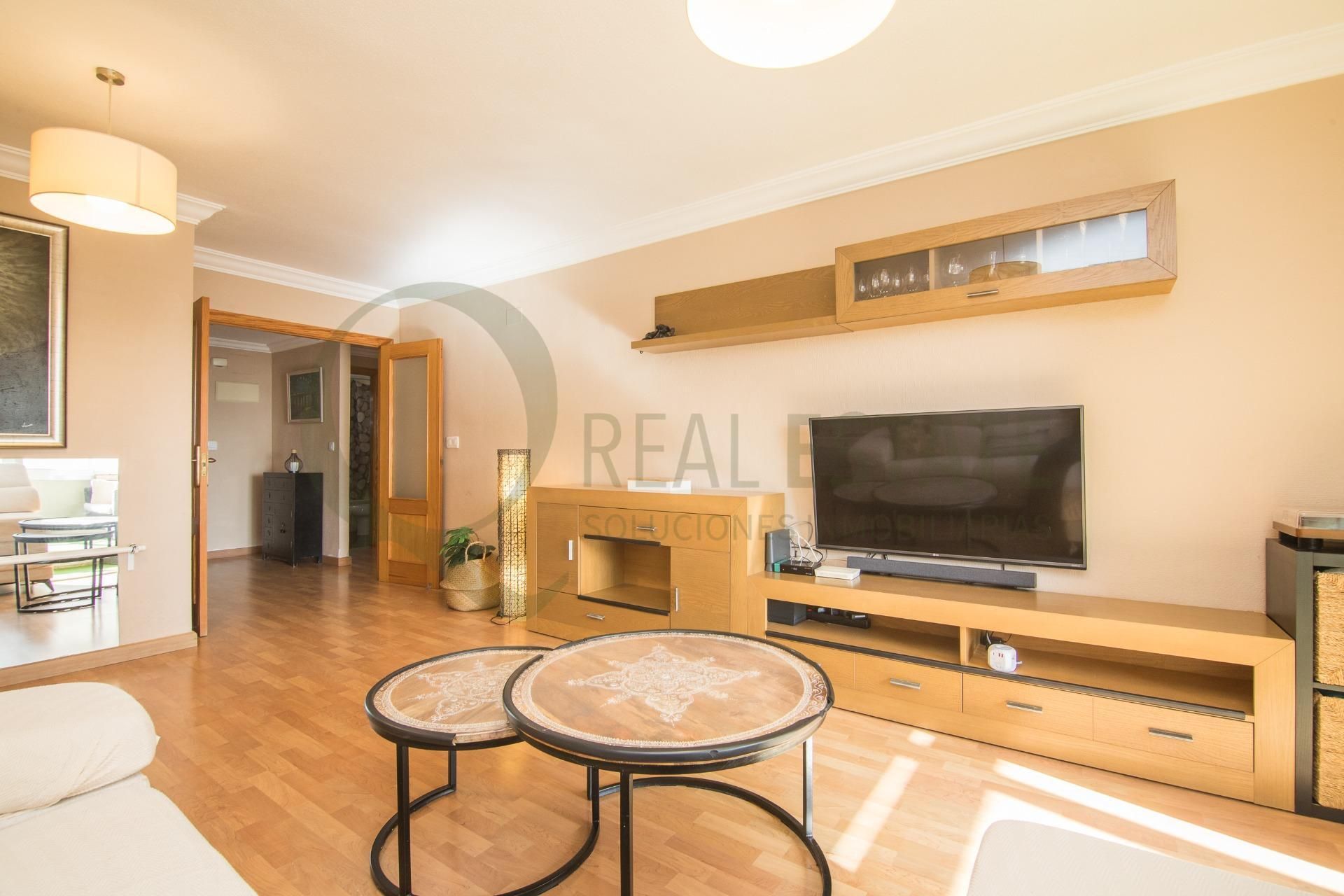 Flat for sale in Avenida FABRAQUER, Playa Muchavista, El Campello