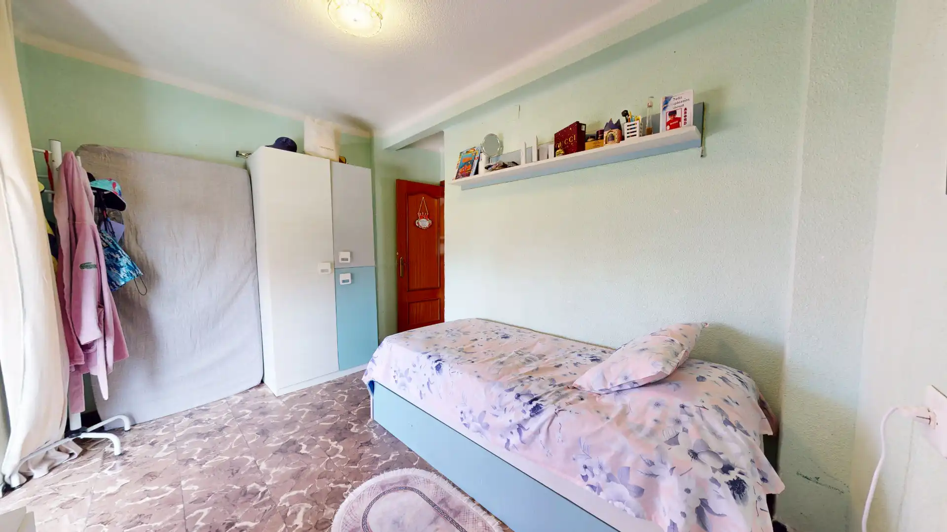 Bedroom of Flat for sale in Elda  with Air Conditioner, Furnished and Oven